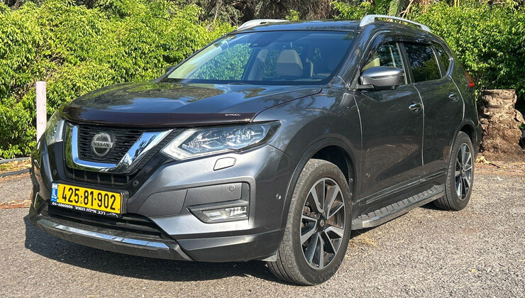 ניסן אקסטרייל