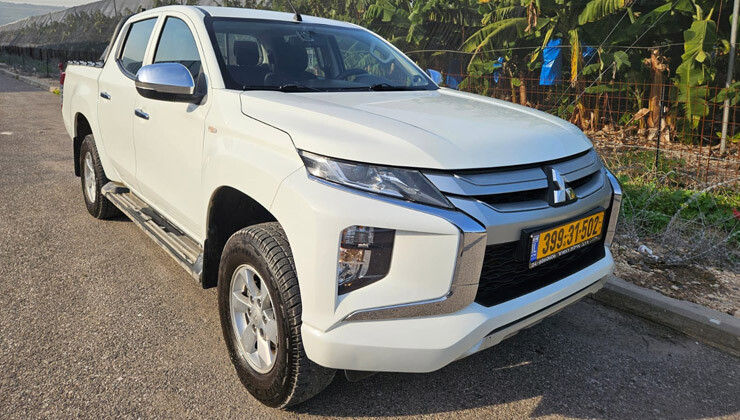 מיצובישי טרייטון